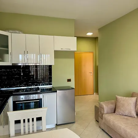 Apartment Twins *